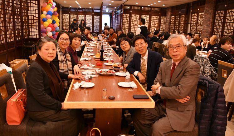 whatsapp中文官方下载_whatsapp下载中文版_whatsapp下载安装