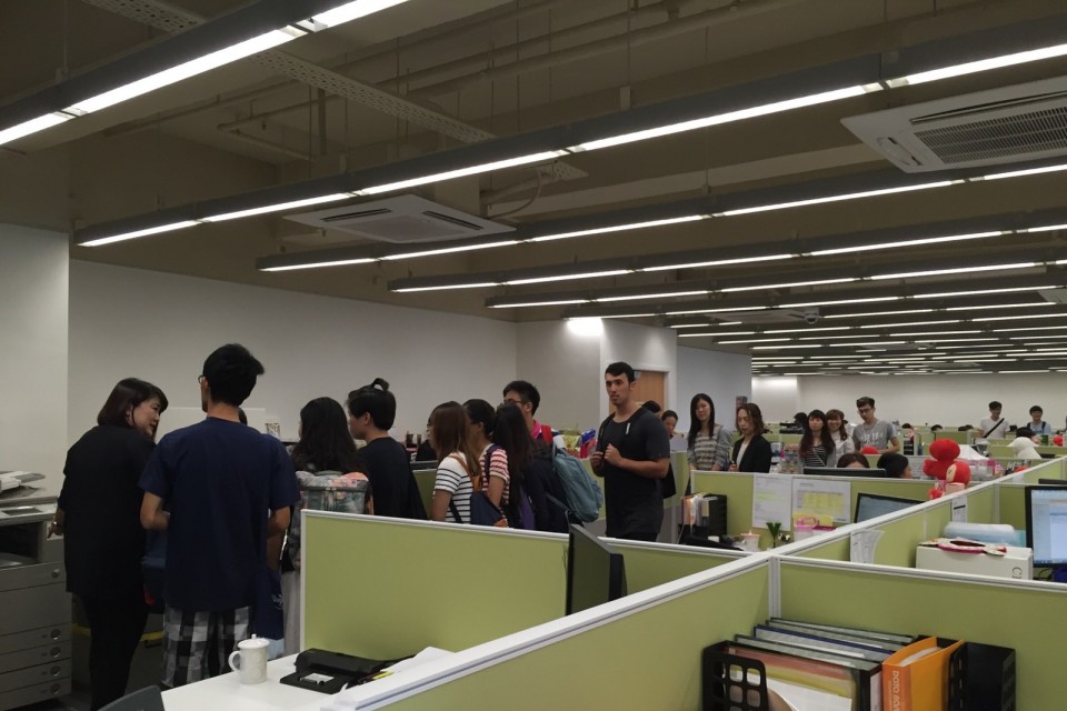 whatsapp是那个公司_公司是什么意思_公司是企业吗