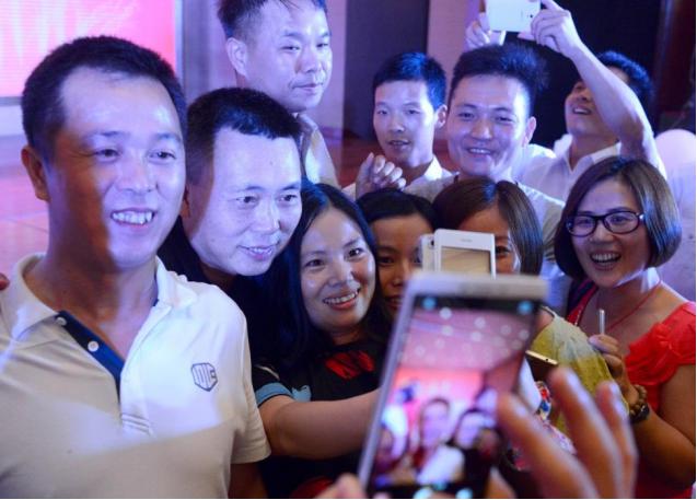 官网下载app豌豆荚_官网下载安装_whatsapp官网下载