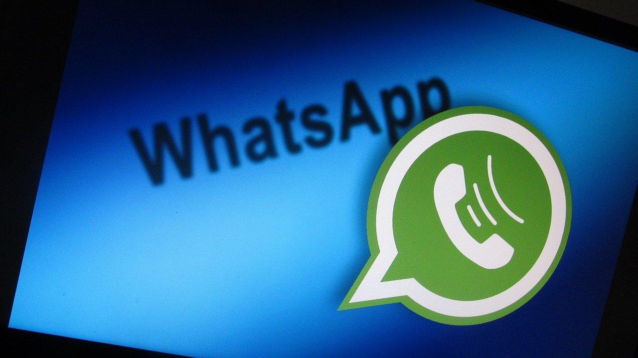 whatsapp聊天壁纸_whatsapp聊天背景_whatsapp如何聊天